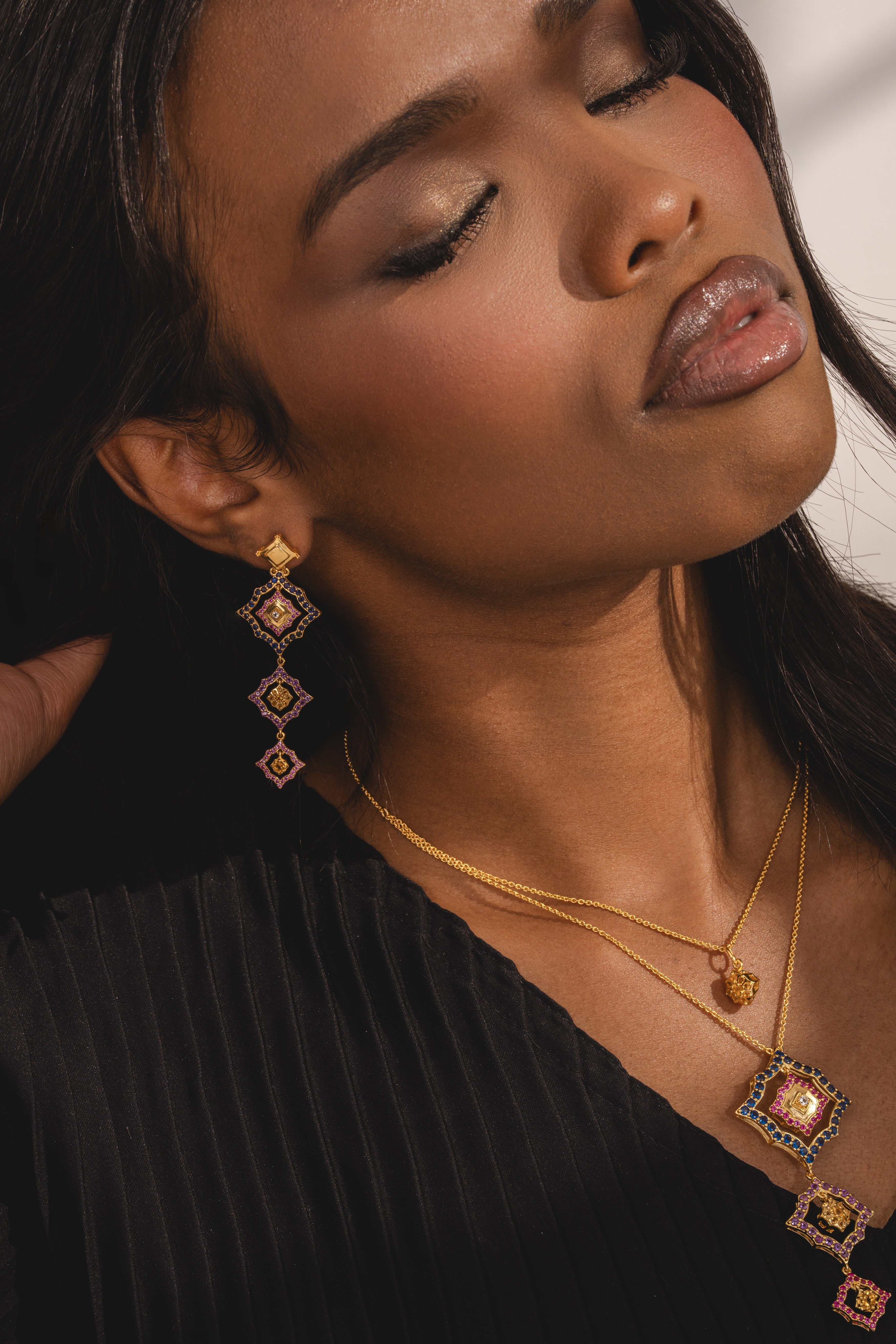Thaluth Earrings